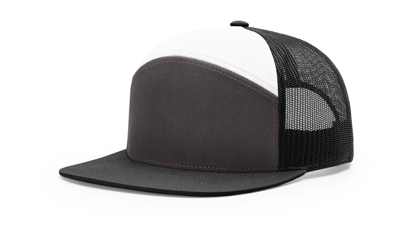 168 | 7 PANEL TRUCKER