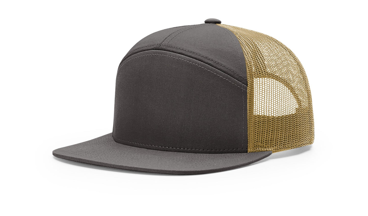 168 | 7 PANEL TRUCKER