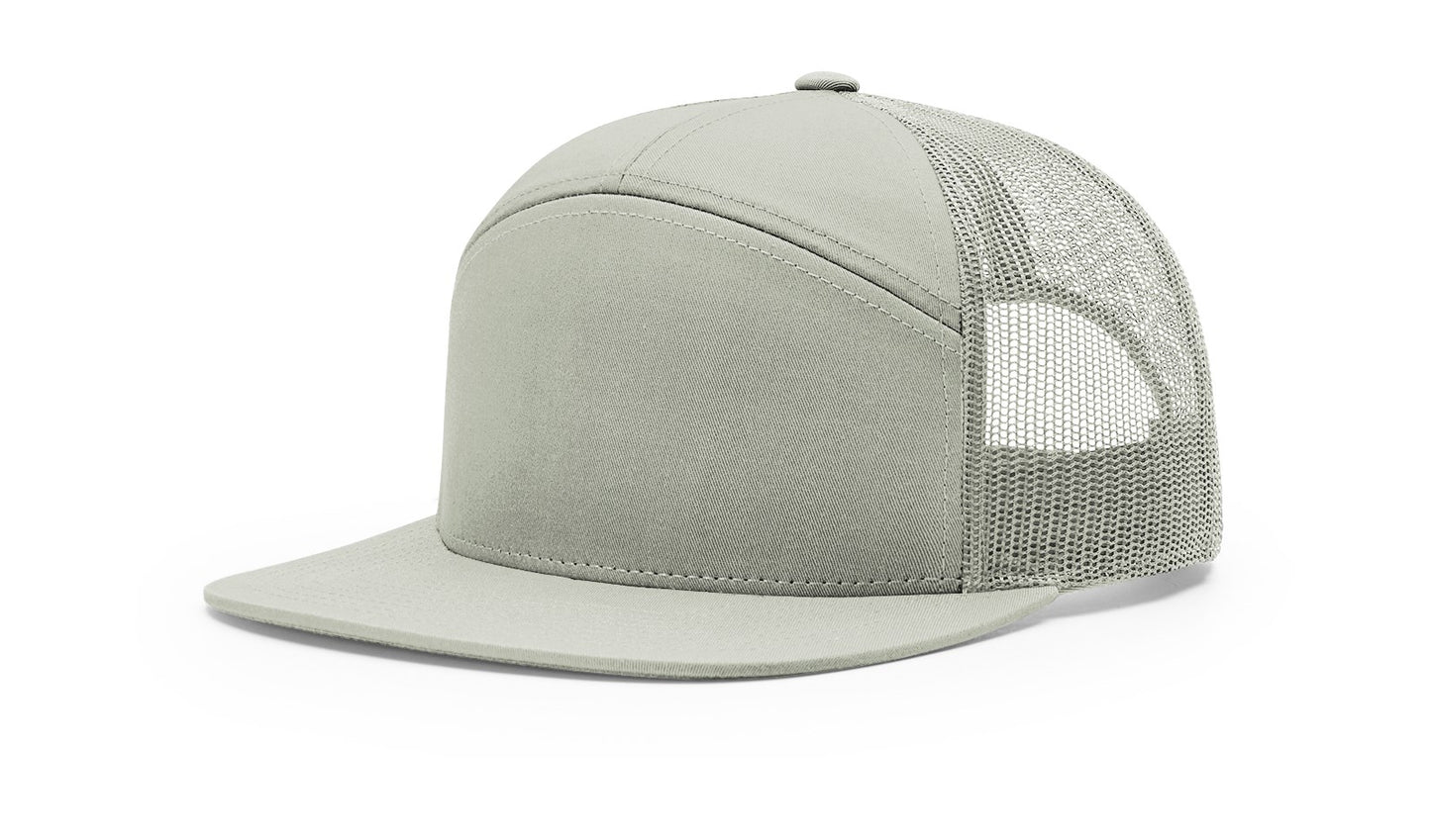 168 | 7 PANEL TRUCKER